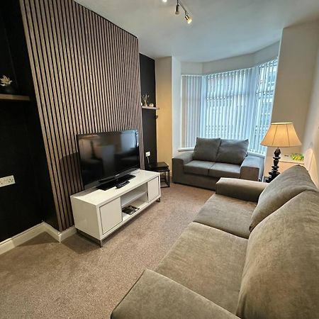Willa 2Br Stylish Ormeau Road House Belfast Zewnętrze zdjęcie