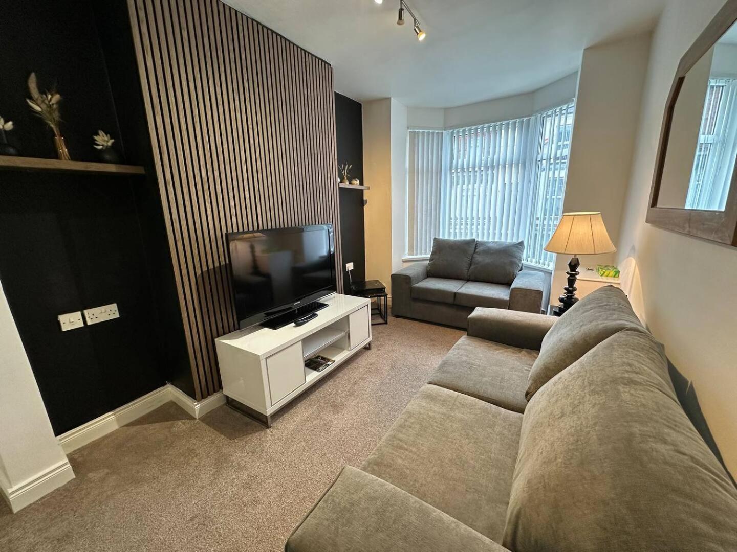 Willa 2Br Stylish Ormeau Road House Belfast Zewnętrze zdjęcie